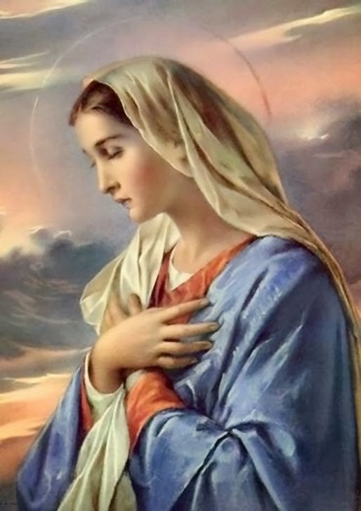 Hình ảnh mẹ Maria cầu nguyện
