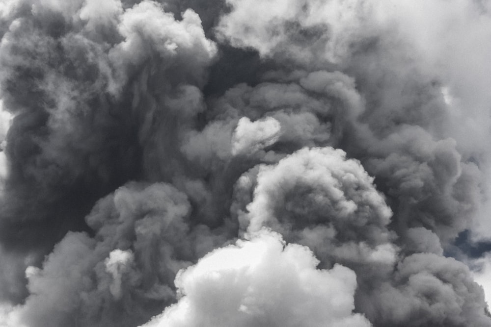 Hình ảnh của khói và lửa