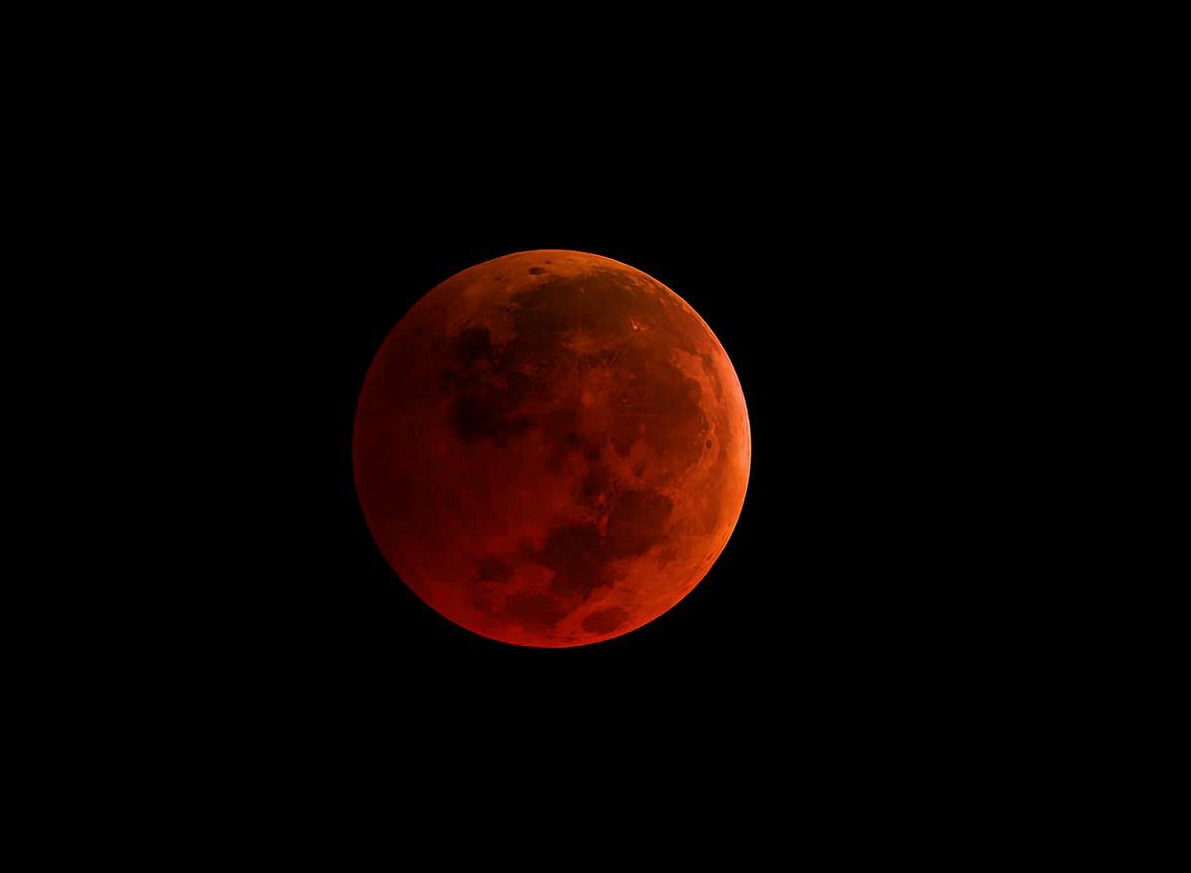 Hình ảnh siêu trăng đỏ máu cực đẹp