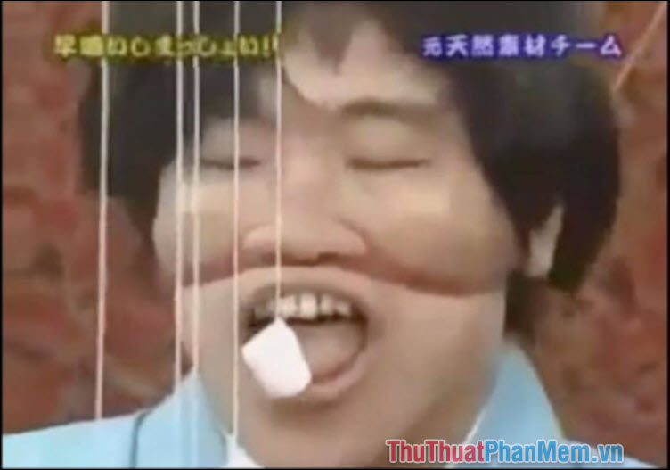 Marshmallow Funny Face – Ăn kẹo mặt ngố