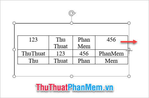 Bạn có thể tùy chính kéo dài hoặc thu hẹp độ rộng cao của Text Box