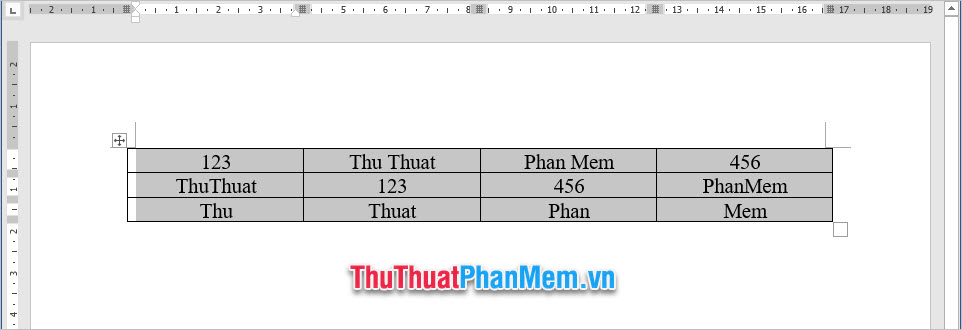 Click chuột phải vào vùng bôi đen rồi chọn Copy