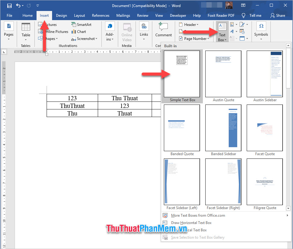 Click vào biểu tượng Text Box ở mục Text