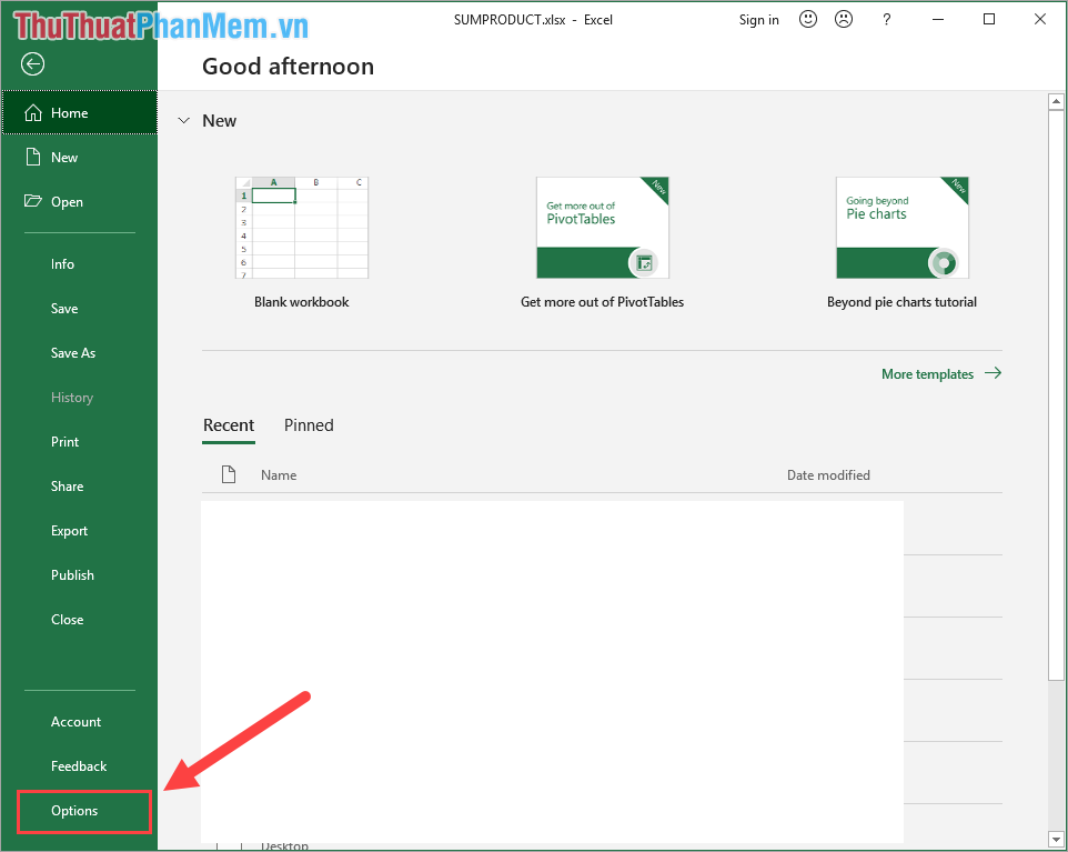 Chọn Options trong Excel