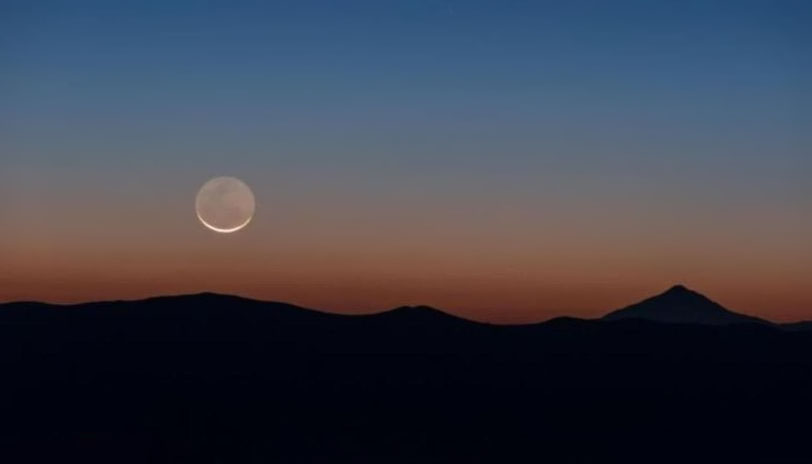 Hình ảnh trăng buổi tối
