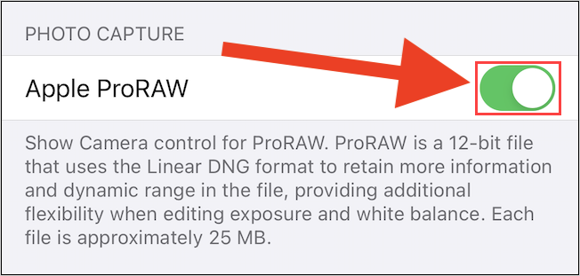Để kích hoạt tính năng Apple ProRAW, các bạn chỉ cần bật công tắt bên cạnh