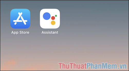 Mở Google Assistant để đăng nhập tài khoản Google và thiết lập cơ bản