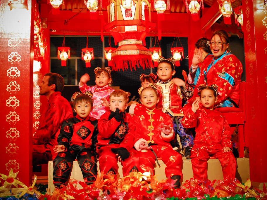 Ảnh trẻ em trong dịp Tết cổ truyền của Trung Quốc